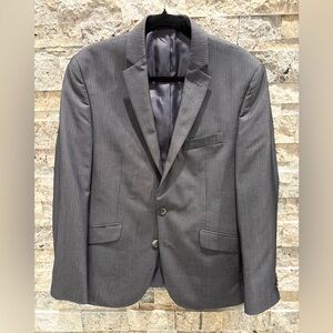 Kenneth Cole reaction Gray Pinstripe Men's Blazer size 40 and pants 32x30 washed